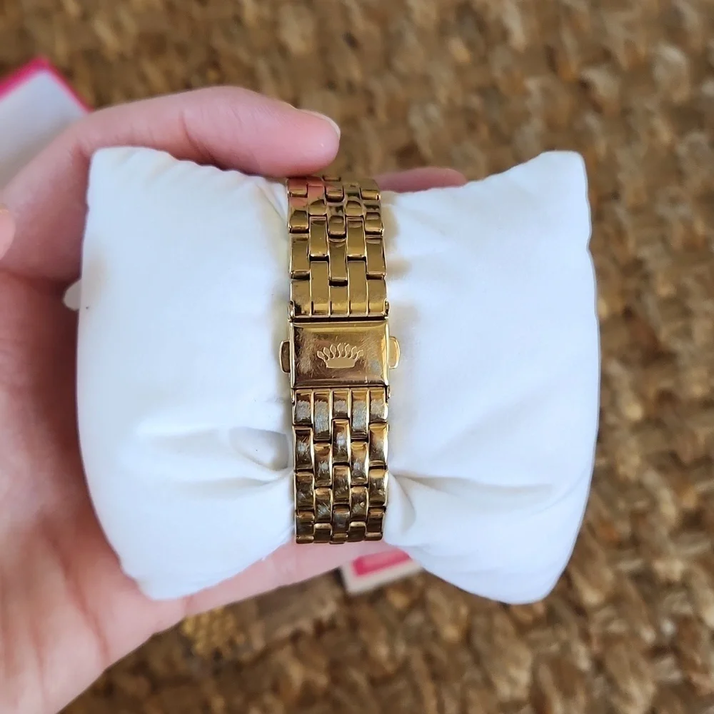 ✨️NWT JUICY COUTURE Gold Diamond lined Watch